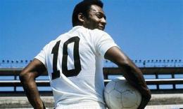 ảnh chụp màn hình huyền thoại bóng đá pelé là người nước nào