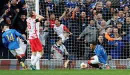 ảnh chụp màn hình kết quả bóng đá europa league