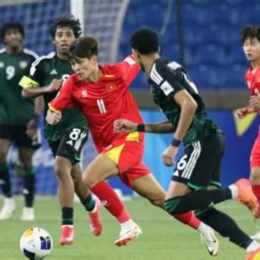 bóng đá u17 gặp malaysia