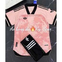 tính năng nổi bật áo đá bóng adidas